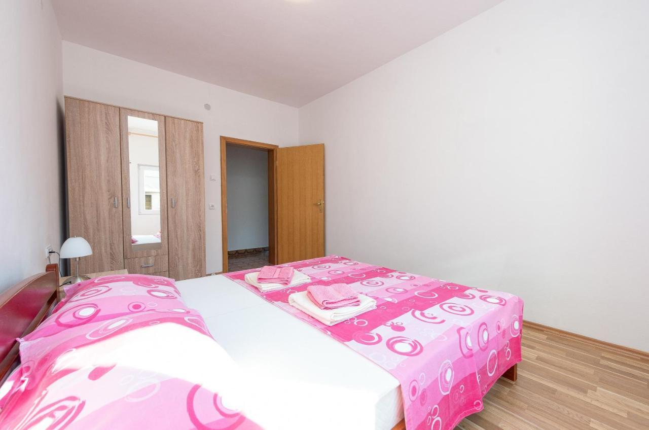 Apartmani Mila 고르니 카린 외부 사진